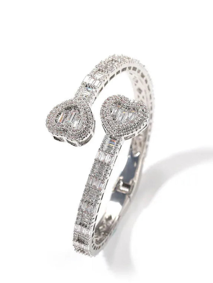 14K Heart Bracelet